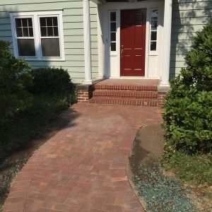 Holland paver walkway to front stoop.