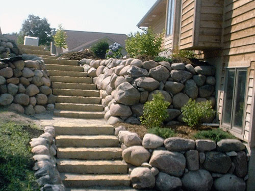 Lannonstone Steps and Boulder Retaining Walls